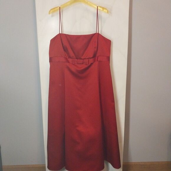 Vtg Davids Bridal Party Dress 16 Red Satin Lined Bridesmaid Prom Formal Holiday - Picture 1 of 10